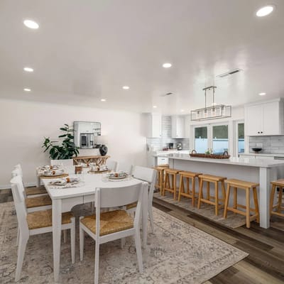 Huge House w/ Pool! Sleeps 16 | BBQ | Shuffleboard